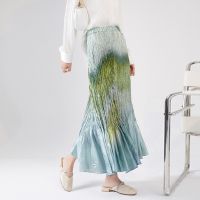 Miyake fold skirts ladies summer new spot wholesale gradient fishtail skirt of tall waist long pleated