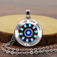 1pcs Iron Man Heart ARC-REACTOR Fashion Necklace Tony Stark Cosplay Props Metal Pendant for Men Women Accessories Jewelry Gifts