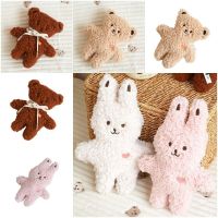 PANWE ตุ๊กตากระต่ายหมีของเล่นผ้ากำมะหยี่มีเสียงดัง Boneka Mainan กำมะหยี่ขนยาวกระต่ายพวงกุญแจตุ๊กตาใส่สบายตุ๊กตาหมีผ้ากำมะหยี่สัตว์ผู้หญิงผู้หญิงเด็กผู้หญิง