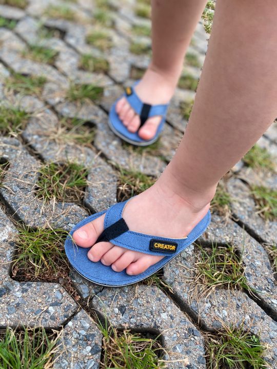 รองเท้าหูหนีบเด็ก-creator-jean-slipper-collection-ช่วงอายุ-1-6-ขวบ-รองเท้าเด็ก-รองเท้าแตะเด็ก-รองเท้าหูคีบเด็ก-รองเท้าแตะเด็กโต-รองเท้าหูหนีบเด็กโต