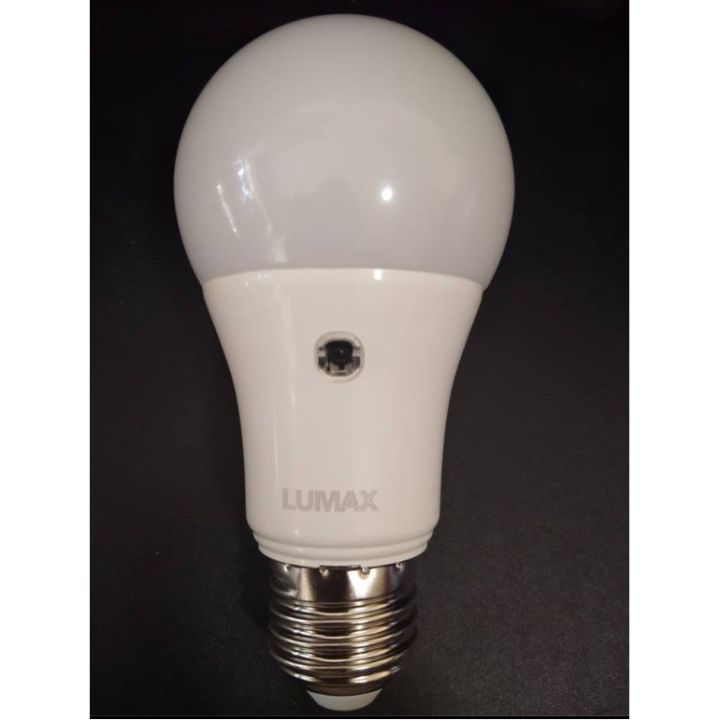 โปรโมชั่น-คุ้มค่า-lumax-led-sensor-9w-หลอดไฟแอลอีดี-เปิดกลางคืน-ปิดกลางวัน-อัตโนมัติ-แสงเดยไลท์-ราคาสุดคุ้ม-หลอด-ไฟ-หลอดไฟตกแต่ง-หลอดไฟบ้าน-หลอดไฟพลังแดด