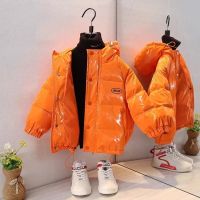 Fashion New Girl Boy Outerwear Winter Warm Thicken Down Jackets Baby Shiny Letter Print Coats Kids Clothing Hooded Padded Jacket