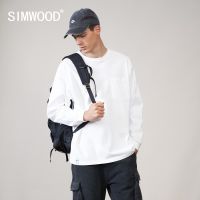 SIMWOOD เสื้อยืดผู้ชายรุ่น2023 100% ผ้าฝ้ายแขนยาวใหม่,เสื้อยืดโอเวอร์ไซส์ใส่ทำงานกระเป๋าคาดอกเสื้อสวมหัว