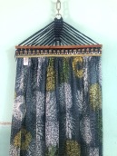 Võng lưới căng kim dày số 9 gỗ 50 in sọc,in họa tiết