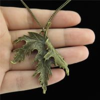 Hip Hop Trendy Plant Folding Maple Leaves чокер Pendant Necklaces Retro Hemp Leaf Large Weed Collier For Women Gift Jewelry Fashion Chain Necklaces