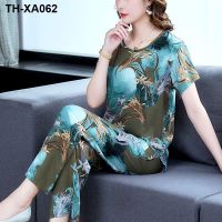 Cotton silk suit womens 2023 new summer fashion short-sleeved cotton middle-aged and elderly womens thin casual home clothes