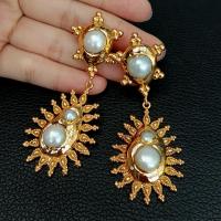 Hot 24 K สีเหลืองทองชุบ Keshi Pearl Sunshine Stud ต่างหูสไตล์ศาสนา Party สำหรับผู้หญิง Jewelry