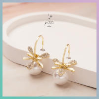 [petite by PRAKYRE] Flower Sparkle Earring - ต่างหูประกายดอกไม้ เก๋ไม่ซ้ำใคร