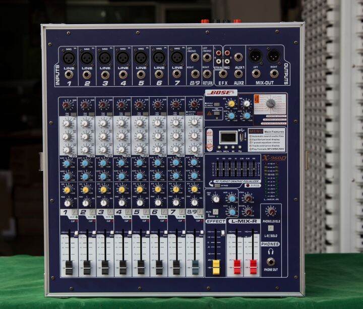 เครื่องขยายเสียง-power-mixer-bose-x-960d-800x2-8-ohm-พร้อมกระเป๋าแร็คแข็งแรงทนทาน-พกพาง่าย