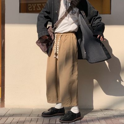 กางเกงขากว้างสีน้ำตาลย้อนยุคของญี่ปุ่นผู้ชายแบรนด์ไฮสตรีทในกางเกงเก้าจุดทรงหลวมสไตล์อเมริกันขนาดใหญ่