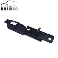 กรอบล็อคท้ายรถ4F9827383G 4F9827383A 4F9827383E สำหรับ Audi A4 A6 Q5 Q7 Skoda ดีเลิศสำหรับรุ่น Octavia VW Passat 4F9827383D 4F9827383C