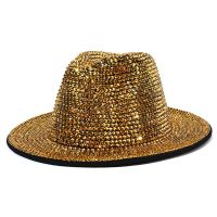 Rhinestone fedora หมวกแจ๊สหมวกคาวบอยสําหรับผู้หญิงและผู้ชายหมวกสีสองด้านสีแดงพร้อมเพชรสีดํา fedora ขายส่ง 2023☢