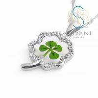 Suvani Jewelry - จี้ห้อยคอใบโคลเวอร์ สี่ใบ ใบไม้แห่งความโชคดี ประดับด้วยเพชรรัสเซีย สุดน่ารัก จี้พร้อมสร้อยคอสแตนเลส