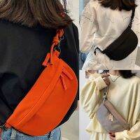 สีทึบกระเป๋าคาดหน้าอกสำหรับความจุขนาดใหญ่สำหรับผู้หญิง Crossbody หญิงครึ่ง Moon กระเป๋าคาดเอวสุภาพสตรีทุกวัน Street กระเป๋าคาดไหล่2023