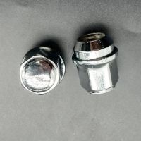 2pcs for Chrysler 300C Wheel Tire Nut