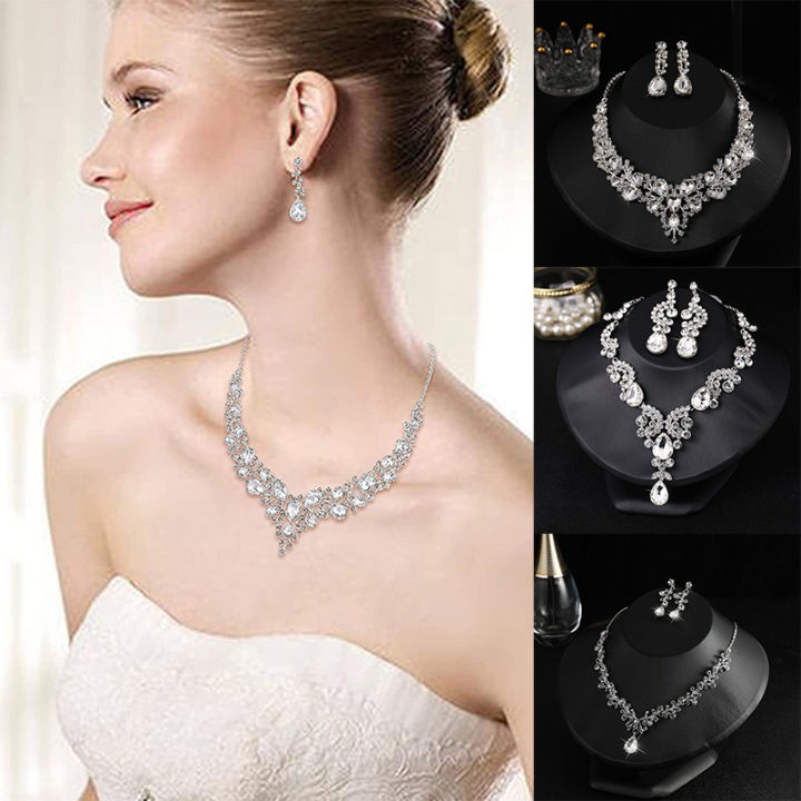 Simple Bridal Jewelry set|3 Pcs Set of Earrings,Bracelet,Back Jewelry –  PoetryDesigns