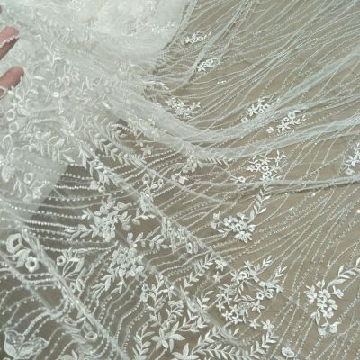 Ligne de dentelle de mariée avec robe à fleurs tissu perlé 130cm de largeur vente par yard