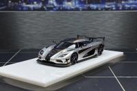 พรีเซลเมื่อรุ่น1:64 Koenigsegg Agera โมเดลรถเรซิ่น RS