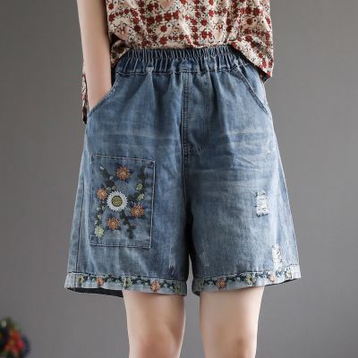 【มีไซส์ใหญ่】Plus Size M-5XL Womens Floral Embroidery Denim Shorts Elastic Waist Vintage Slim Summer Shorts