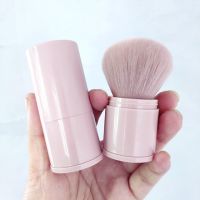 หรูหรา Shinny แปรงแต่งหน้าสีชมพูอ่อนเห็ดผงแปรงมุมแบนอากาศ Kabuki Blusher แปรงแต่งหน้า