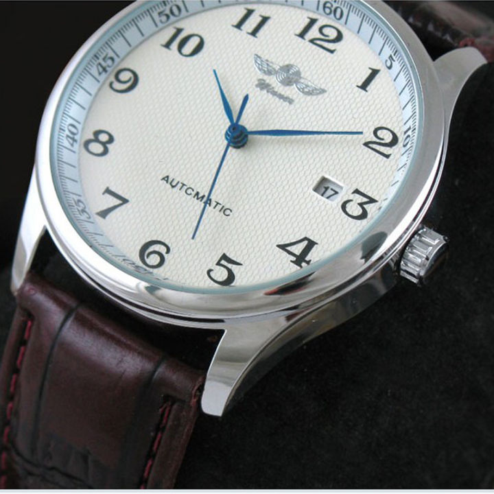 โครงกระดูกนาฬิกาไขลานหน้าปัดวันสีขาวกรอบสแตนเลสสตีลอะนาล็อกสายหนังสีน้ำตาลของขวัญนาฬิกาข้อมือผู้ชาย