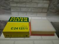 กรองอากาศ Volvo  S40 II ( 2004 - 2012 )  รุ่น 2.4, 2.5 T5   Engine Air Filter  Mann  C 24137/1 / C24137/1