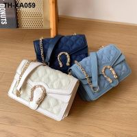 ◎ Female vogue of new fund 2023 han edition brim ladle ling lock bread denim chain inclined shoulder bag