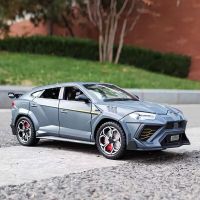 1:24 URUS SUV โมเดลรถยนต์สปอร์ตอัลลอยด์ Diecasts โลหะแบบจำลองรถแข่งการจำลองไฟเสียงคอลเลกชันชุดของเล่นเด็กของขวัญ