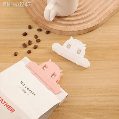 Portable Large Kitchen Storage Food Snack Seal Sealing Bag Clips Snack Fresh-Keeping Clip Sealer Plastic Clamp Storage Tool