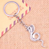 New Fashion Keychain 49x19 mm king cobra snake Pendants Men Jewelry Car Chain Holder Souvenir