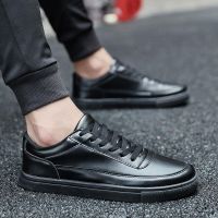 【Ready Stock】 ✼ C39 Spring All Black Small Leather Shoes Mens Breathable Pure Kitchen Work Little春季全黑色小皮鞋男透气皮面纯黑厨房工作上班小黑鞋软底休闲鞋子Musim semi semua kasut kulit hitam kecil permukaan kulit lelaki yang boleh bernafas hitam murni pekerjaan dapur k