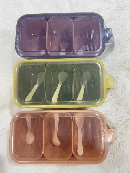 กล่องเก็บเครื่องปรุง-3ช่อง-กล่องเก็บอาหารแห้งและเครื่องปรุงรส-ที่ใส่เครื่องปรุง-อุปกรณ์ครัวในครัวเรือนพร้อมฝา