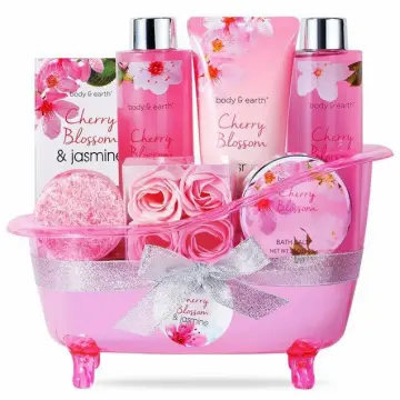 Bath and Body Works Sensual Amber Signature Collection Body Lotion and  Shower Gel Gift Set (Sensual Amber)