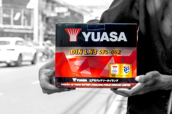 แบตเตอรี่-yuasa-รุ่น-ln3-din75-75แอมป์-แบตขนาดเดิมติดรถ-revo-เครื่อง2-4cc-เชฟโคโลลาโด้-เบ็นซ์-bmw