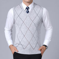 New Fashion Brand Sweater For Mens Pullover Vest Slim Fit Jumpers Knitwear Plaid Autumn Korean Style Casual Men Clothes