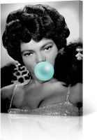 Eartha Kitt หมากฝรั่งหมากฝรั่งฟองน้ำสีฟ้านกเป็ดน้ำสีดำและสีขาวภาพแอฟริกันไอคอนป๊อปอาร์ตศิลปะบนผืนผ้าใบสำหรับติดกำแพงพิมพ์ห้องรับแขกห้องนอนการตกแต่งบ้านทันสมัยพร้อมที่จะแขวน22x15