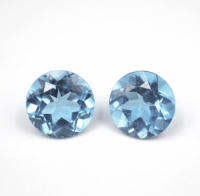 บลูโทพาส 4มม. คู่ 2 ชิ้น ทรงกลม สีธรรมชาติ100% Blue topaz 4mm PAIR OF 2 Pcs ROUND SHAPE100% natural gemstone