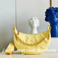 pre order Brand new authentic，Louis Vuitton，กระเป๋ารุ่น OVER THE MOON，crossbody bag，Shoulder Bags，LV