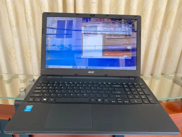 Laptop Acer Aspire cũ E5-571 core I3 4005U ram 4GB HDD 500 Gb 15.6 inch