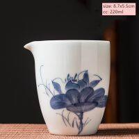 Jingdezhen Gaiwan ถ้วยน้ำชาพอร์ซเลนสีฟ้าและสีขาวแบบย้อนยุคชามชาทำมือถ้วยน้ำชาแบบปรับแต่งได้ LCG3912ชาอุปกรณ์ทำชา