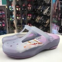 รองเท้าแตะชายหาดผู้หญิง Crocs Platform