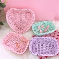 Sweet Color Princess Cute Heart Shape Weaving Basket Photo Props Home Storage Decoration Basket Nordic Storage Fruit Basket