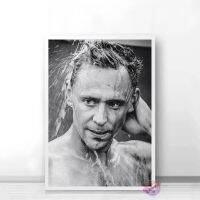 Tom Hiddleston โปสเตอร์ดาราหนังสีดำและสีขาวศิลปะบนผนังส่องสติกเกอร์สำหรับ69F 0726