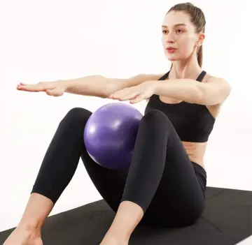 Soft Pilates Ball, Small Exercise Ball 23-25cm Mini Gym Ball with  Inflatable Straw, Suitable for Pilates, Yoga, Full body Training, Physical  Therapy