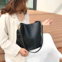 Messenger Bag Women Bucket Shoulder Bag Large Capacity Vintage Matte PU Leather Lady Handbag Good Designer Lady Bag