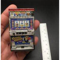 ของจิ๋ว CRANKY CONDOR Miniature Japanese Slot Machine Dollhouse mini figure 2.5" BANDAI 2004 ของสะสม หายาก  สล็อตแมชชีน ของเล่น