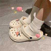 Solid Croc Shoes for DIY peach Clogs Beach Slippers Hole Sandals for Men and Women EVA Non-slip Holiday Pillow Cloud Slippers House Slippers