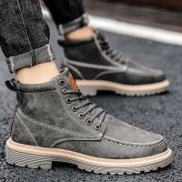 Martin Boots Antiskid Wear-resistant Shoes Lace up leather Boots//รองเท้าบู๊ทมาร์ตินลำลองผู้ชายแฟชั่นใหม่รองเท้ากันลื่นรองเท้าหนังผูกเชือก