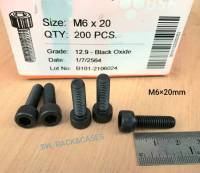 น็อตหกเหลี่ยมหัวจมดำ M6x20mm (ราคาต่อแพ็คจำนวน 100 ตัว) ขนาดM6x20mm Grade:12.9 Black Oxide BSF สกรูน็อตเบอร์ 10 เกรดแข็ง 12.9 แข็งได้มาตรฐาน