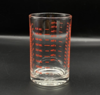 แก้วตวงมีสเกล ขนาด 4.5oz / 140 ml. Lucky glass scale measuring glass แก้วตวง ถ้วยตวงแก้ว แก้วตวงนม แก้วตวงกาแฟ